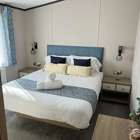 Darwin With Hot Tub Jaktstuga *