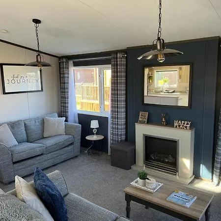 Darwin With Hot Tub Jaktstuga